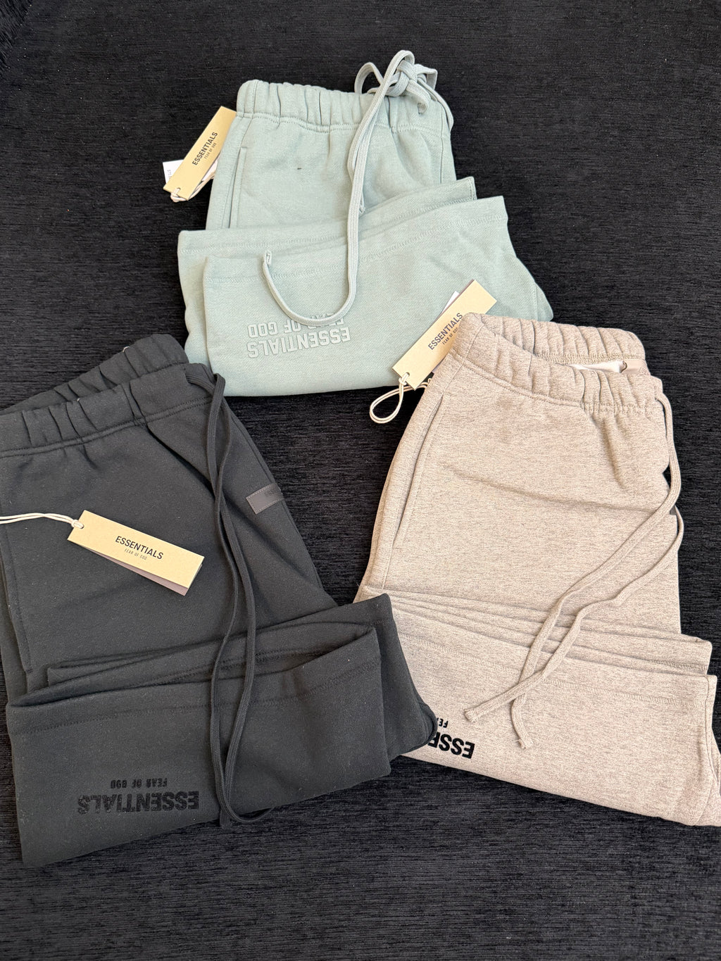 En venta conjuntos essentials